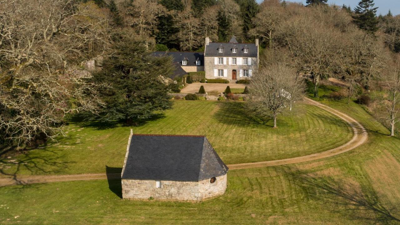 坎佩尔Manoir Tregont Mab住宿加早餐旅馆 外观 照片